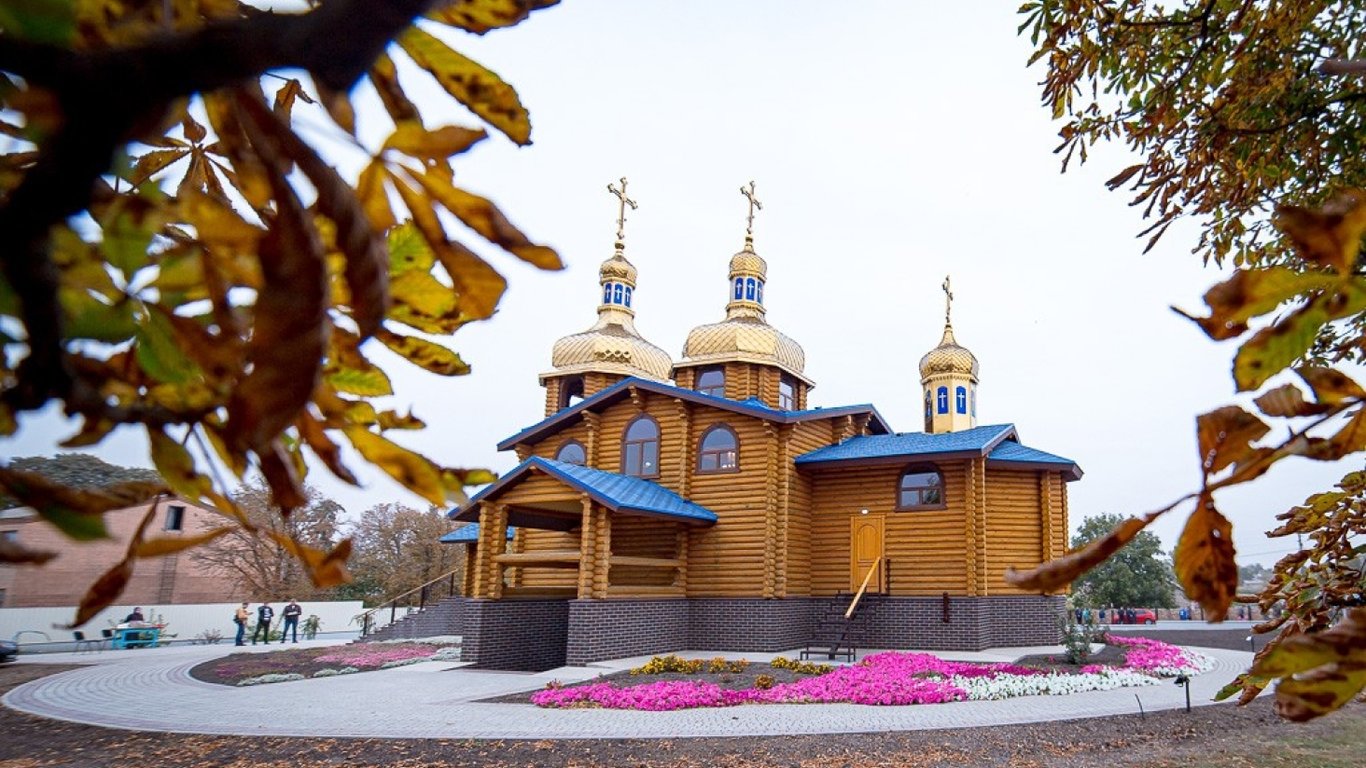 На площадь возле храма потратят почти миллион гривен — в Одесской области объявили тендер