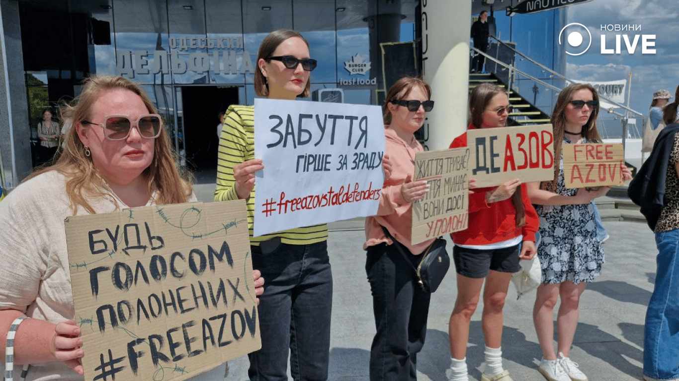 Так ми проявляємо свою вдячність і відданість, — Микола Сєрга на мітингу в Одесі - фото 8