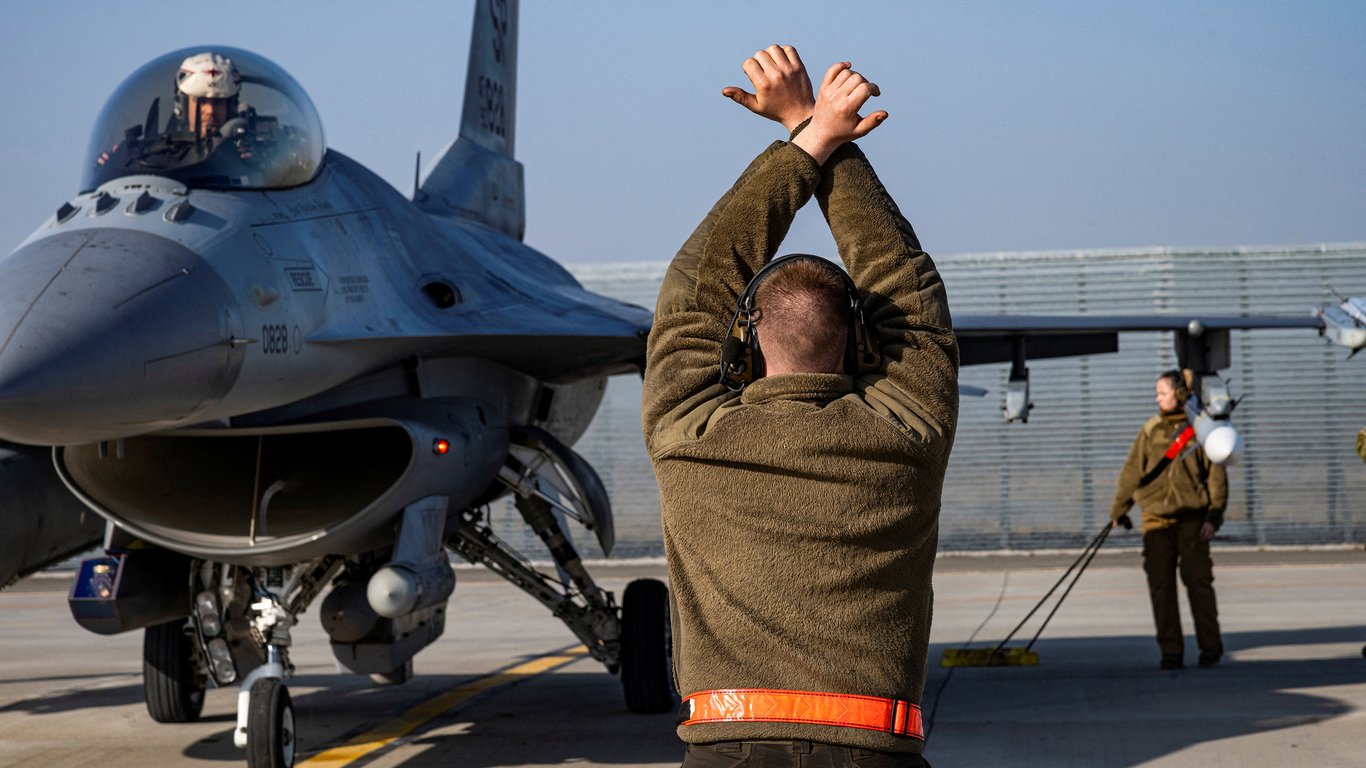 США предоставит самолеты F-16 только по согласованию с ЕС