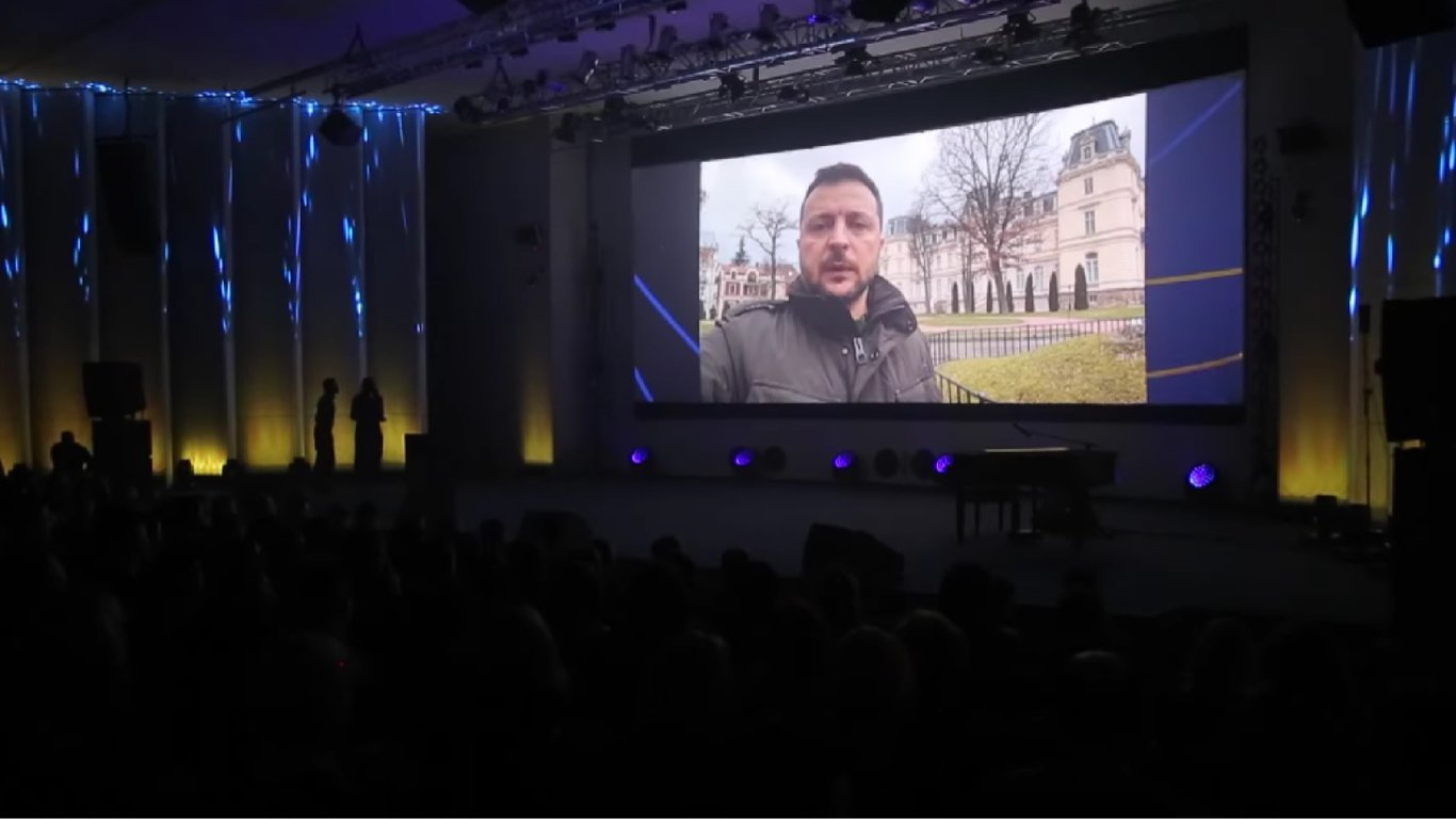 На церемонії відкриття кінофестивалю Cinema for Victory показали відеозвернення Зеленського