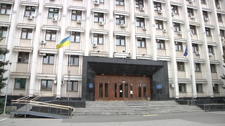 СБУ проводить слідчі дії в Одеській ОВА: в чому причина - 285x160
