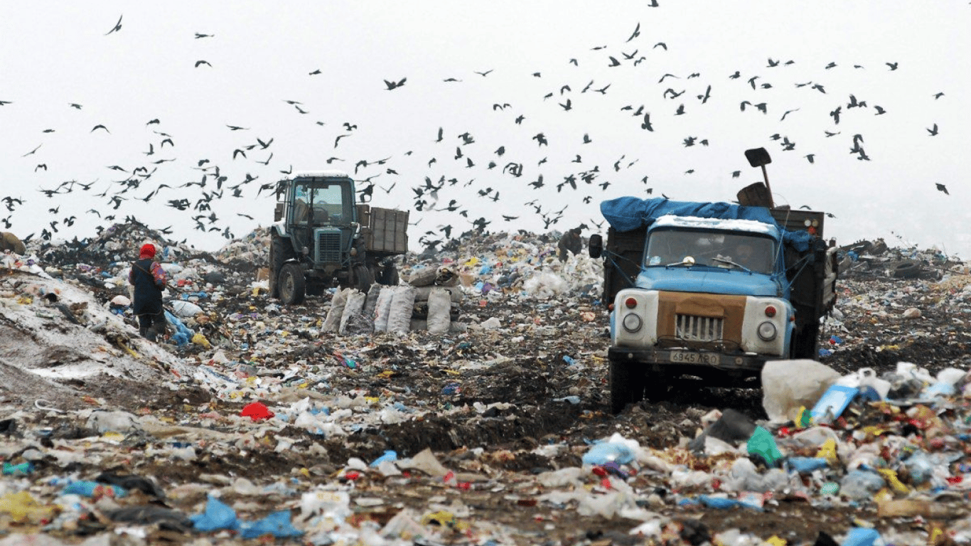 Росія планує збувати сміття на тимчасово окуповані території