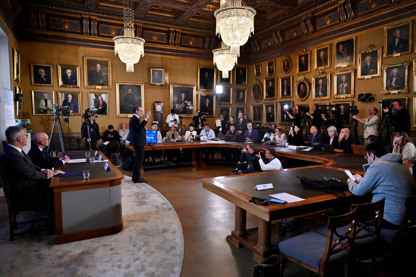 Нобелівська премія 2025