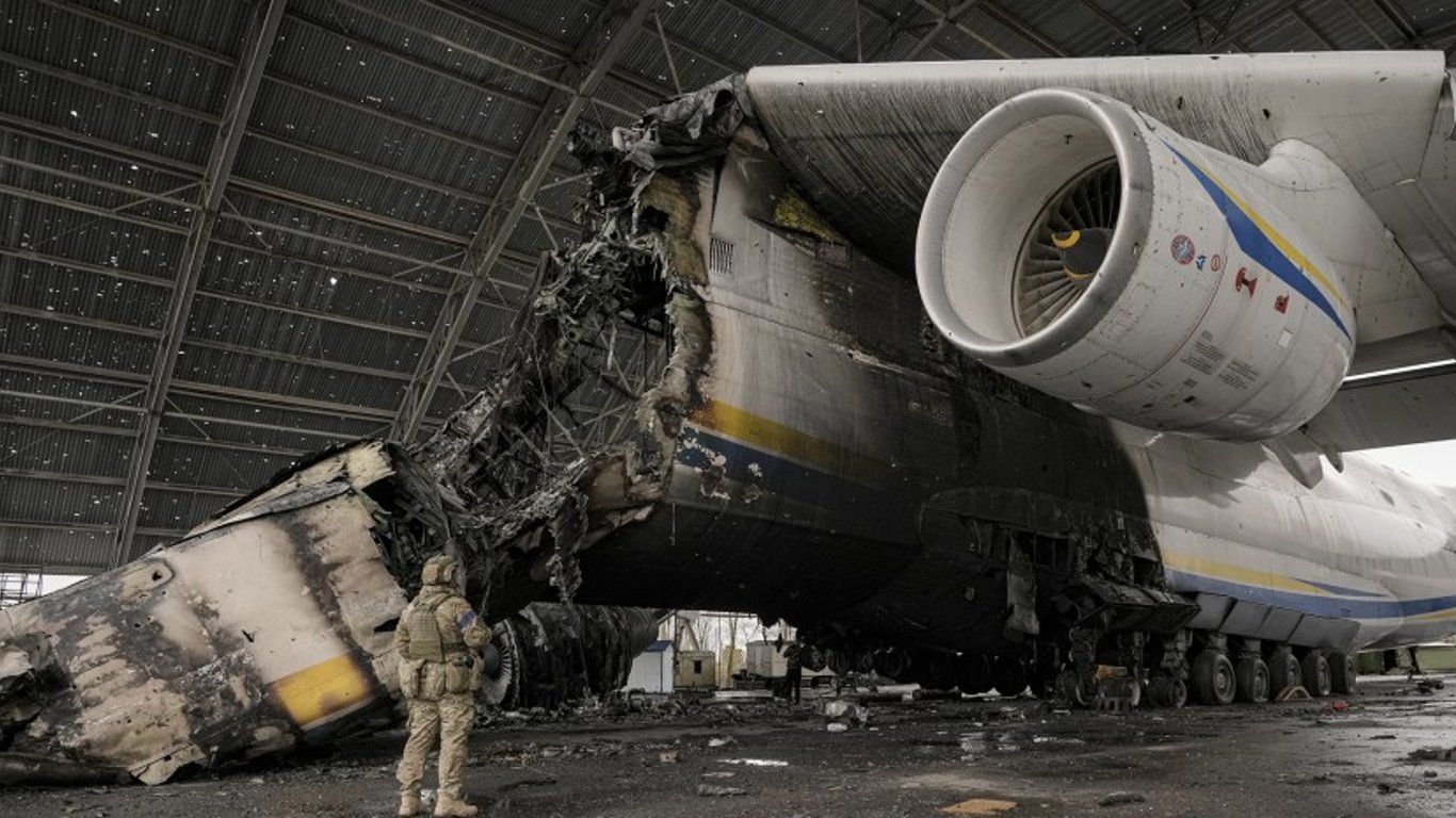 ЗМІ дізналися, куди мали евакуювати літак АН-225 "Мрія"