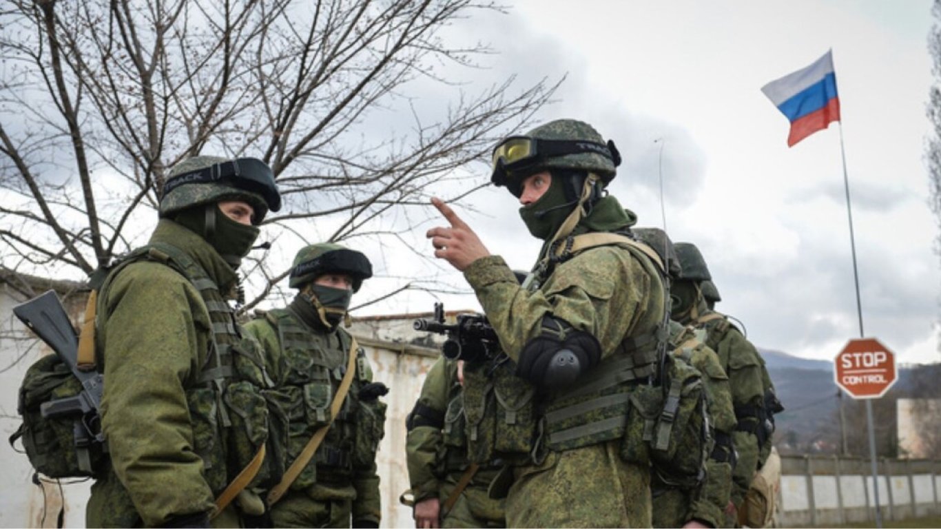 Россияне завозят своих чиновников в Украину из-за небольшого количества коллаборантов