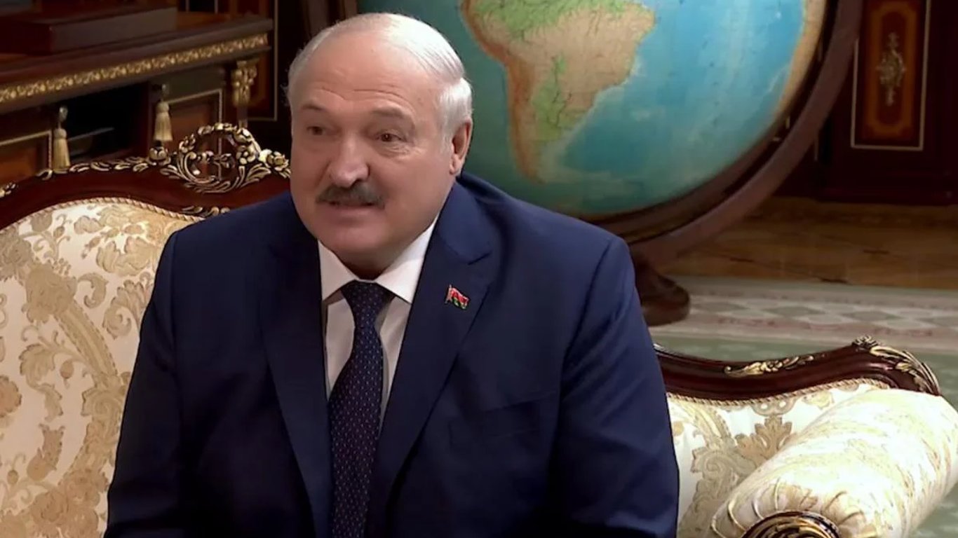 Україна викликає посла в Білорусі після зустрічі Лукашенка з Пушиліним