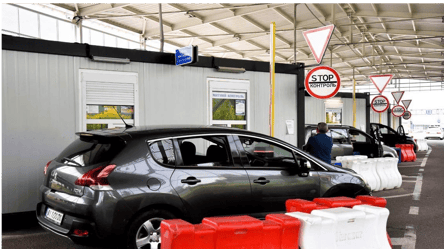 Украинцам спросят пересечение границы: что изменится для водителей - 285x160