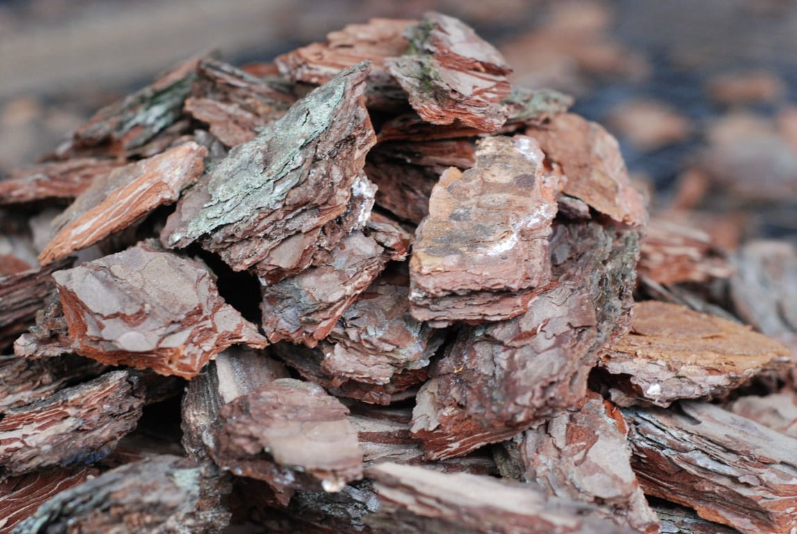 Як підготувати кору для компостування