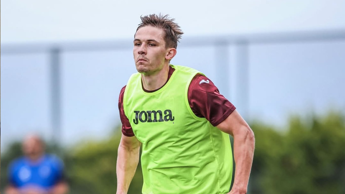 Даниил Сикан