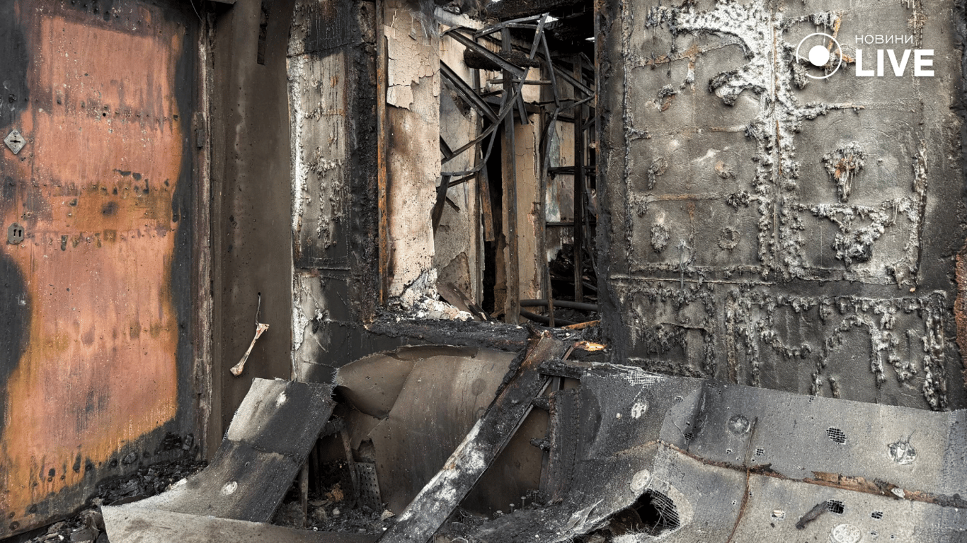 Перші фото зруйнованого будинку 