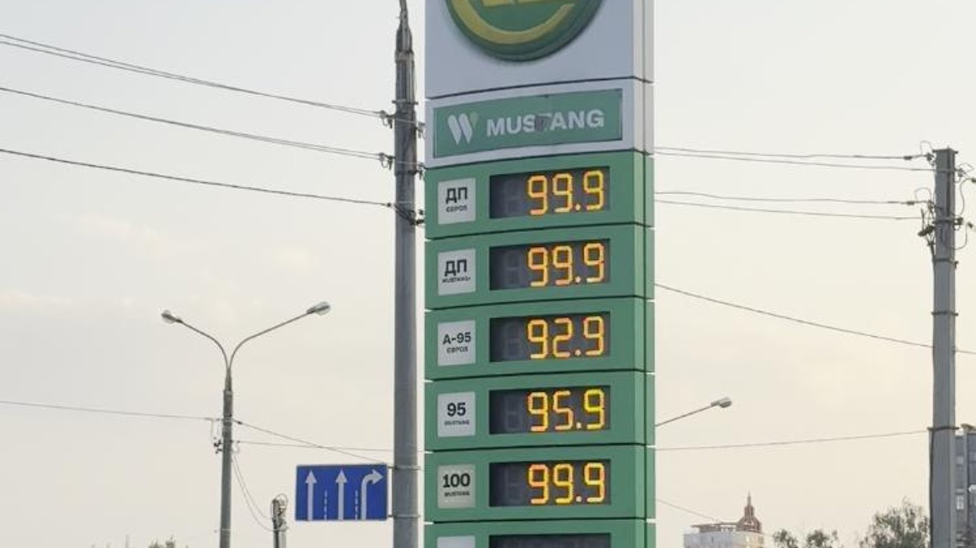 У Харкові дизель на WOG наблизився до 100 грн за літр
