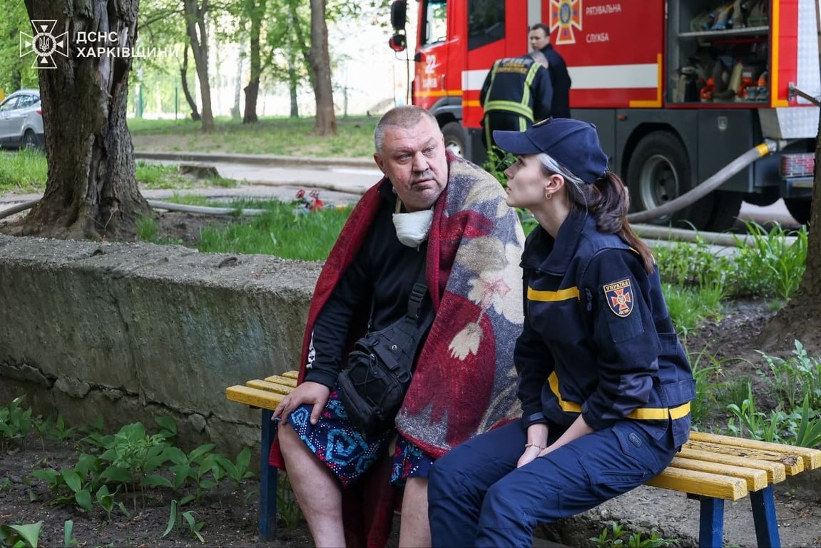 Психологи ДСНС спілкуються з людьми