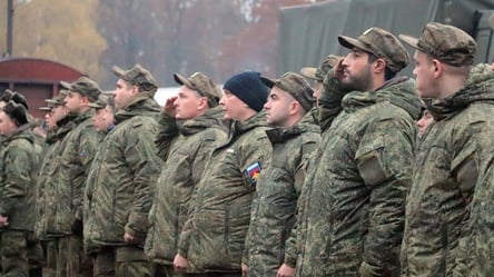 Росіяни посилюють мобілізацію в окупації — на військовому обліку навіть школярі - 285x160