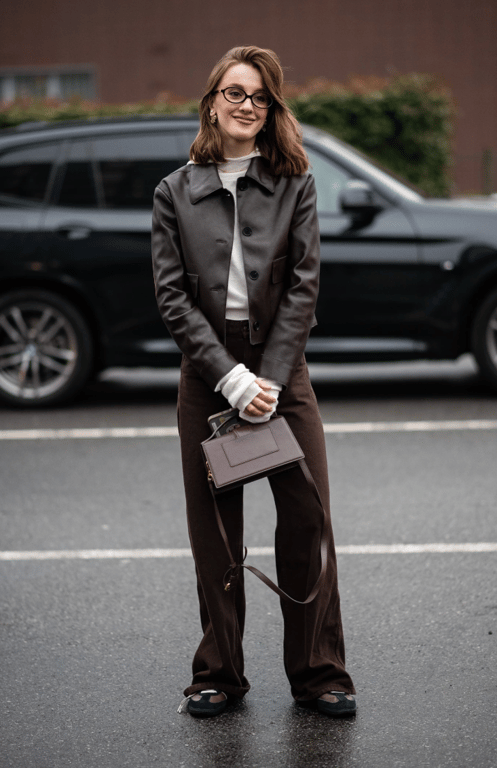 Прямі джинси - це безперечна класика