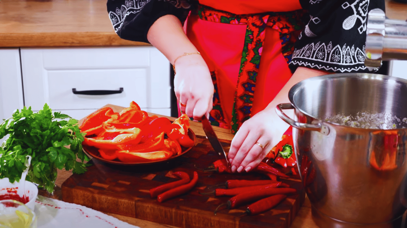 рецепт аджики з кабачками