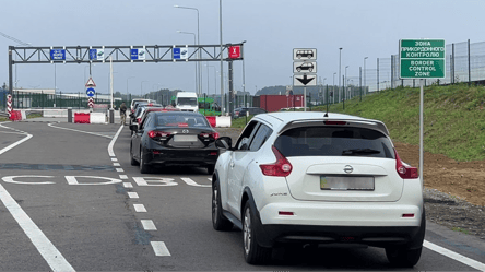 НА КПП с Польшей десятки автомобилей: очереди на границе сегодня - 285x160