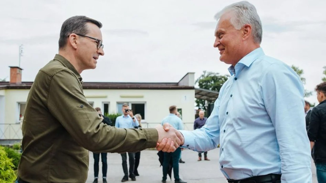 Прем'єр Польщі терміново зустрівся з президентом Литви