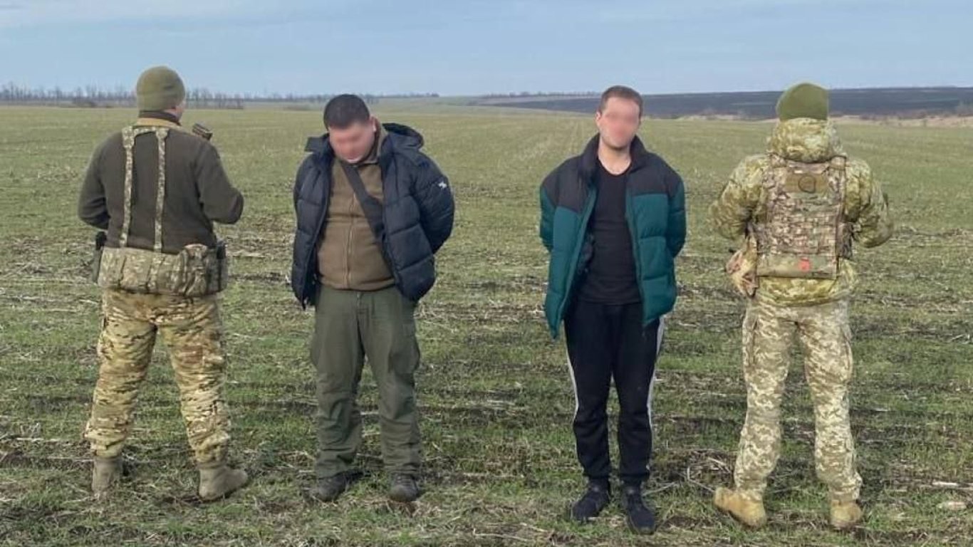 Намагалися втекти до Придністровʼя — на Одещині за допомогою дрона затримали ухилянтів