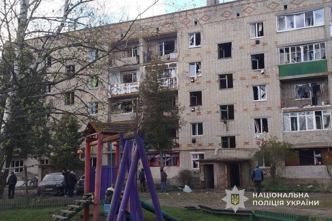 Внаслідок обстрілів Сумщини загинула жінка, ще 4 людини - поранені