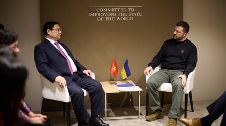 Зеленський у Давосі зустрівся з прем’єром В’єтнаму — про що говорили лідери країн - 285x160