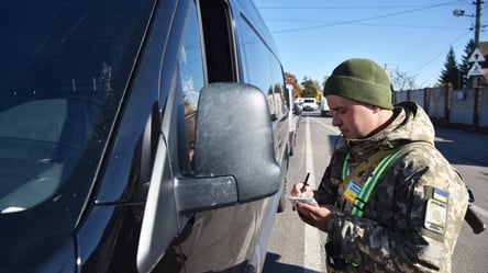 Ажіотаж на кордоні — прикордонники назвали КПП з великими чергами - 285x160