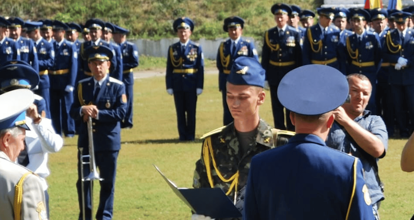 Максим Устименко пілот