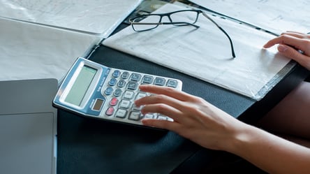 Податок на землю — чи треба платити людям з інвалідністю 3 групи - 285x160