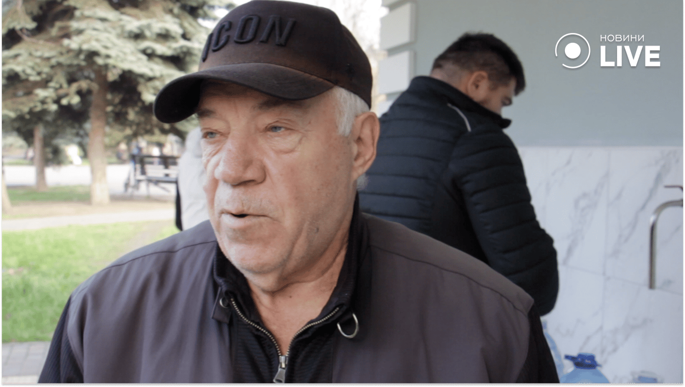 Одесити розповіли, як переживають наслідки атаки