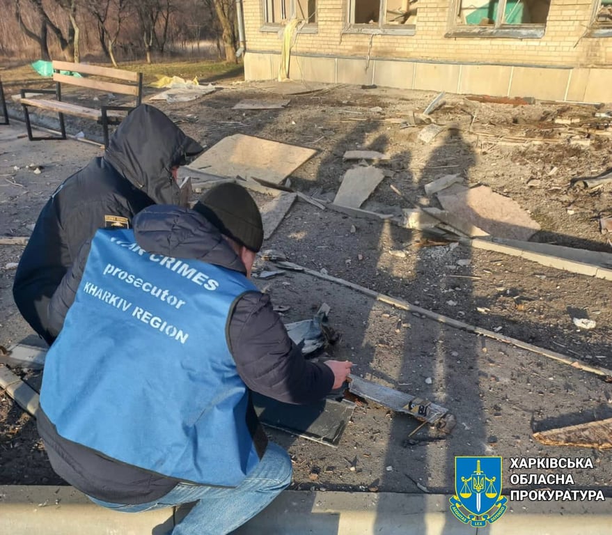 Оккупанты разрушили учебное заведение в Харьковской области - фото 5