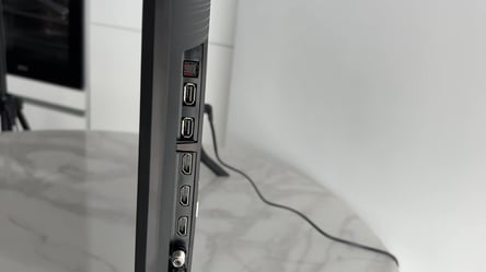 Не лише флешки для фільмів: 5 способів використання USB-порту телевізора - 285x160
