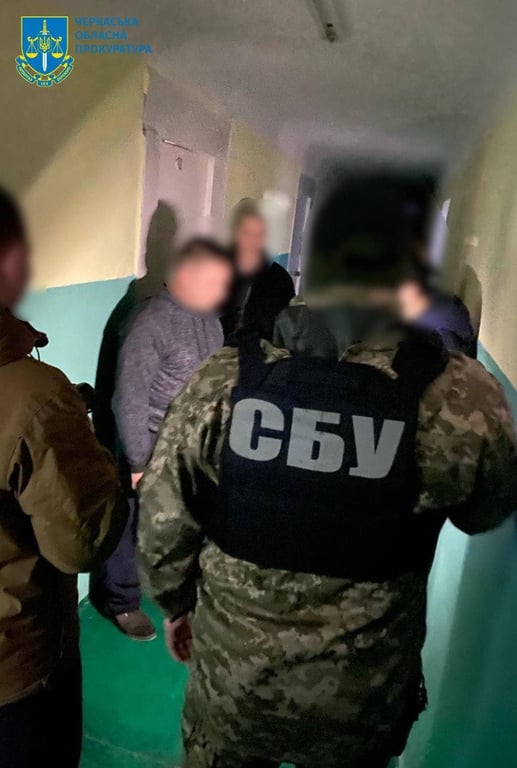 Шпионил в пользу РФ — в Черкасской области задержали предателя во время выполнения задания - фото 3