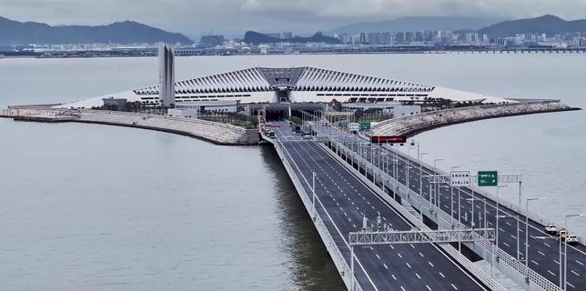 Міст в Китаї. Фото: відкриті джерела