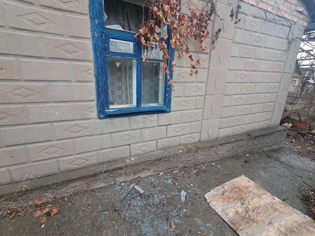 Окупанти обстріляли Нікопольщину — є постраждала - фото 2