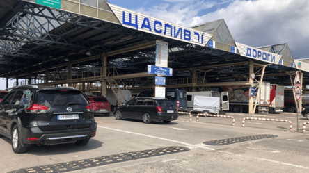 Виїзд з Одеси до Молдови та Румунії ускладнений: затори на трасі - 290x166