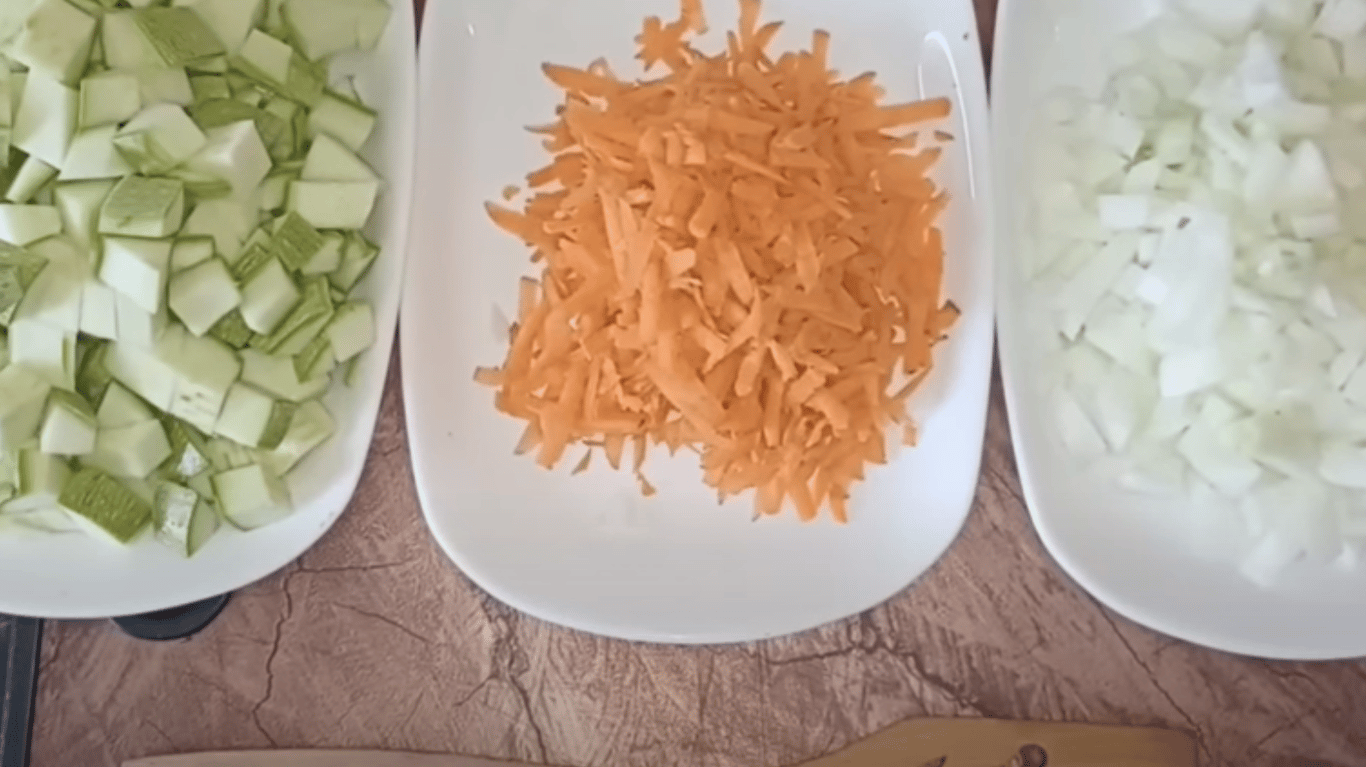 рецепт кабачкової намазки на сніданок з сиром і часником