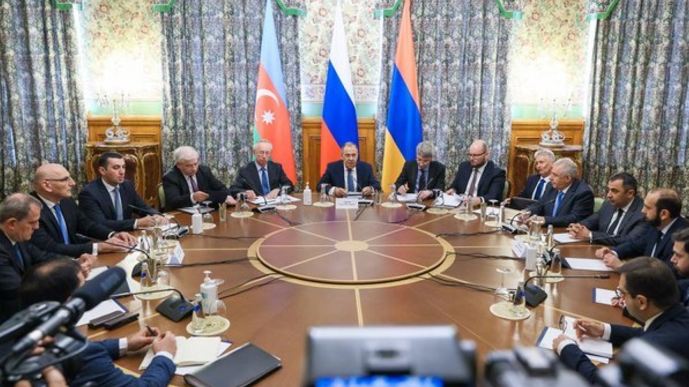 РФ провела переговоры с Азербайджаном и Арменией, чтобы "насолить" Ирану, — ISW