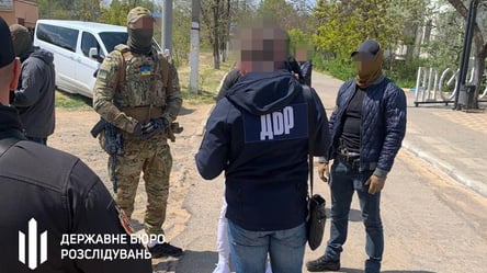 Переправляли ухилянтів за кордон: на Одещині ДБР розкрило схему правоохоронців - 285x160