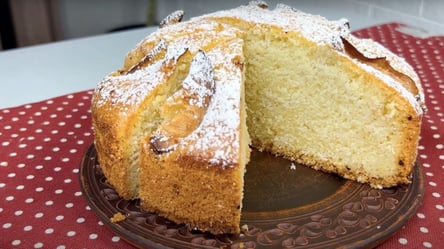 Lenten Semolina Cake — Puffy pastries without milk or eggs - 285x160