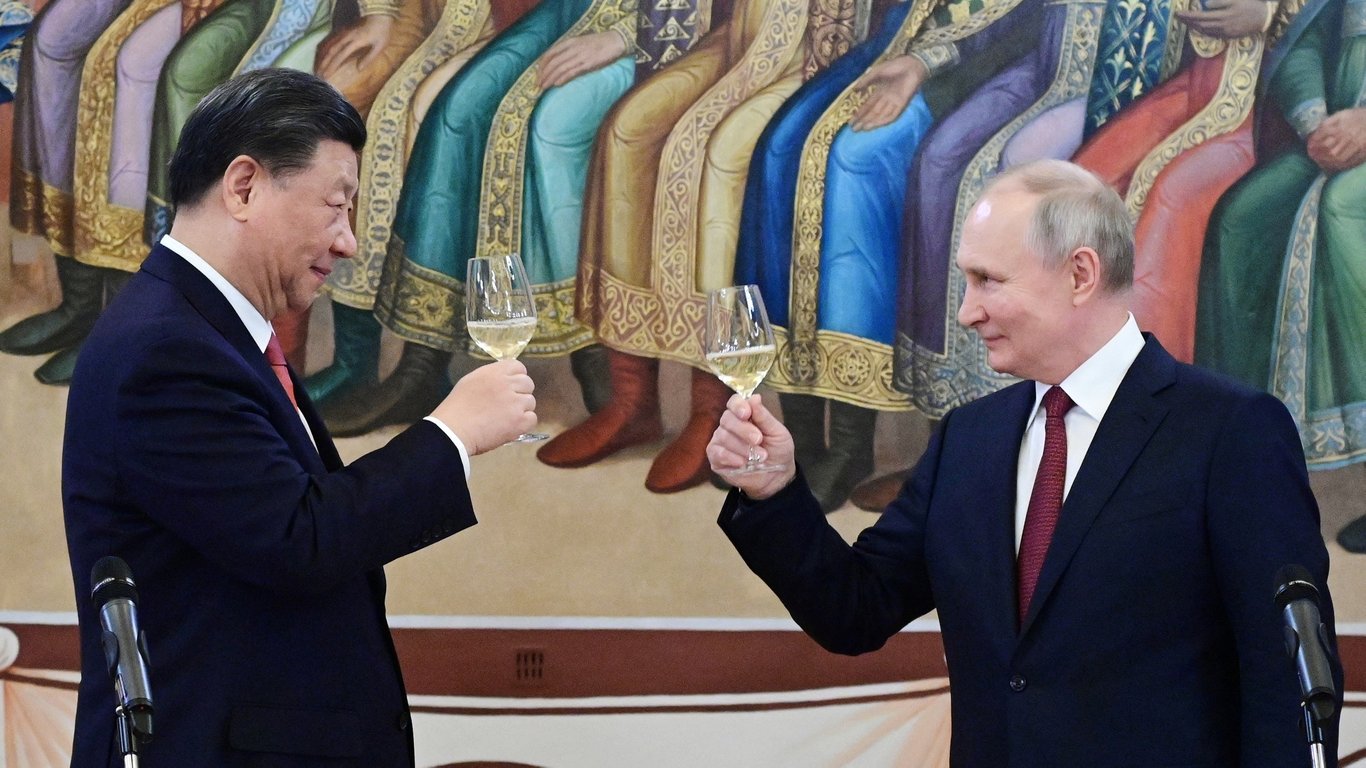 Візит Сі Цзіньпіна до москви: ЗМІ розповіли, у чому лідери рф і Китаю не дійшли згоди