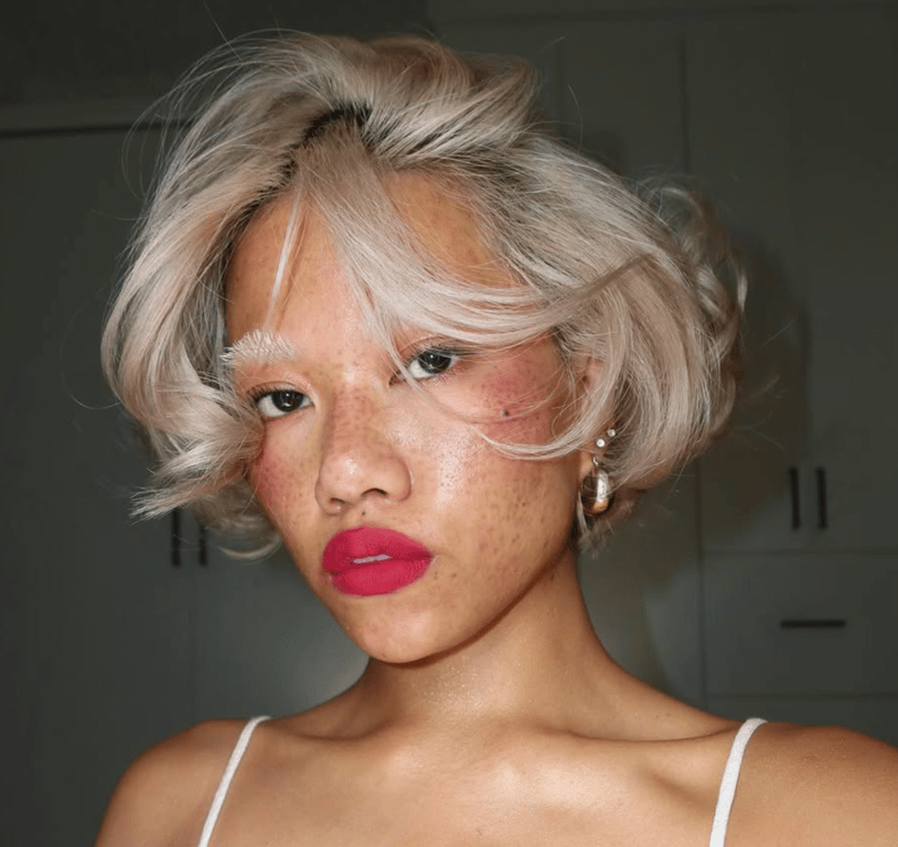 Стильна стрижка, що не потребує складних укладок