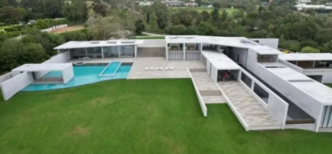 Роскошь без границ — кто из мировых звезд живет в люксе (фото) - фото 5