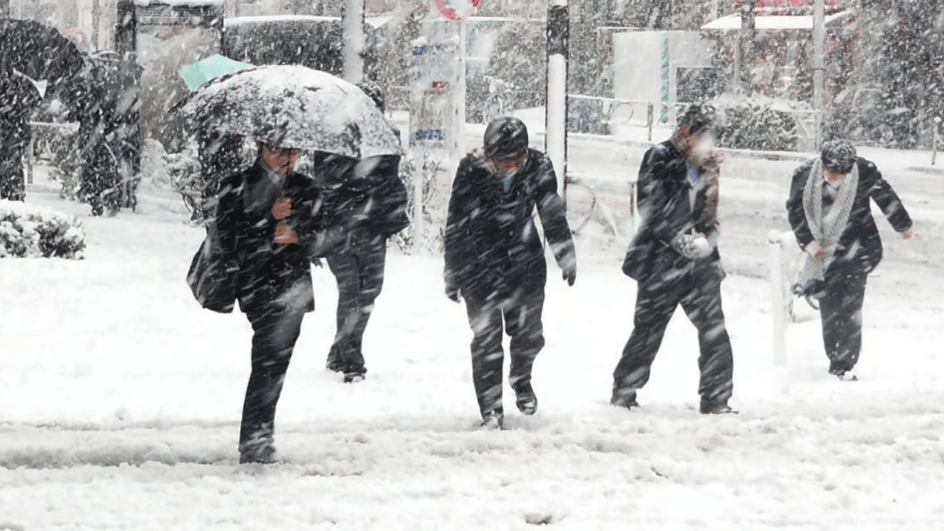 Прогноз погоди в Україні на 27-29 листопада — сильний сніг