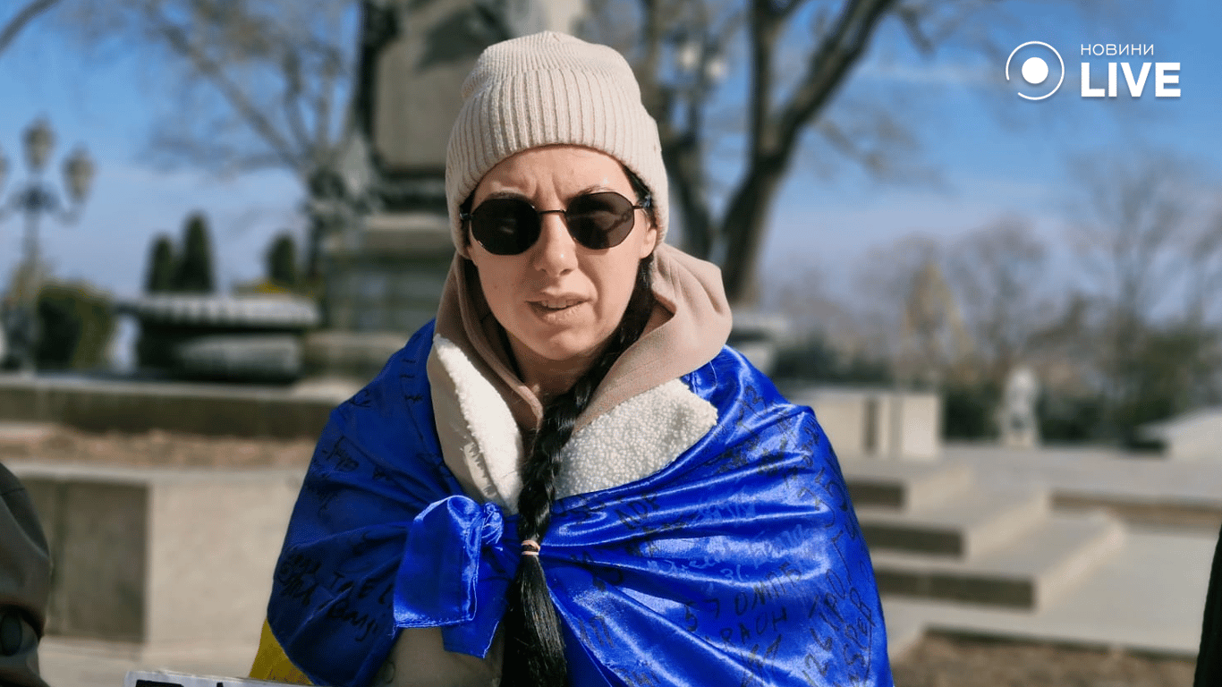 Суботня кава під мерією — одесити продовжують мітингувати - фото 2