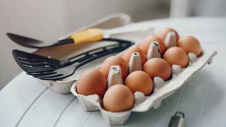 Як зрозуміти, що курячі яйця зіпсувалися, і скільки вони зберігаються у готовому вигляді - 290x166