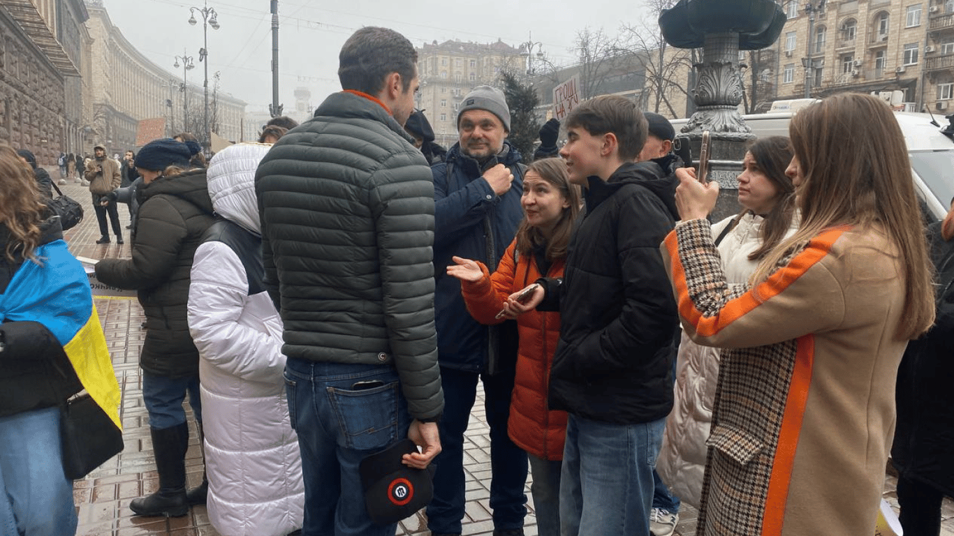 Мітинг в Києві "Гроші на ЗСУ"