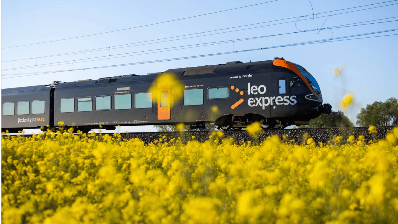 Единый билет на поезд и автобус: Leo Express объединился с Lux Express