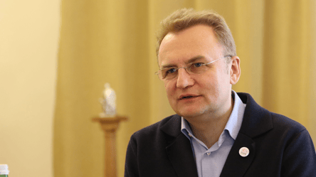 Відомий боксер допомагає відбудовувати музей Шухевича — Садовий - 285x160