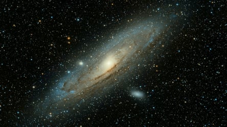 В космосе нашли молекулу, связанную с происхождением жизни на Земле - 285x160