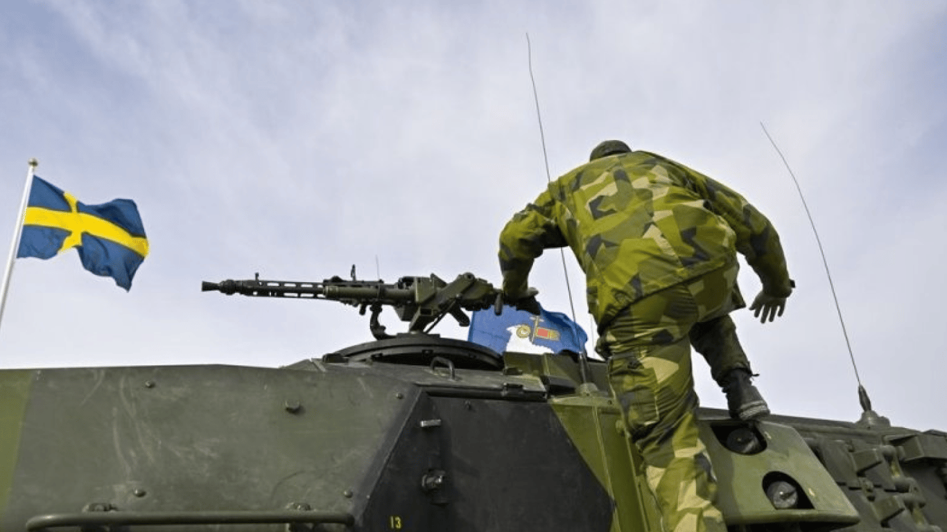 Швеция передаст Украине САУ Archer и 50 БМП CV90