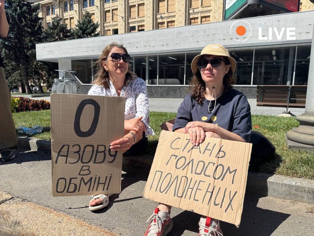 Акція на підтримку полонених і зниклих у Харкові